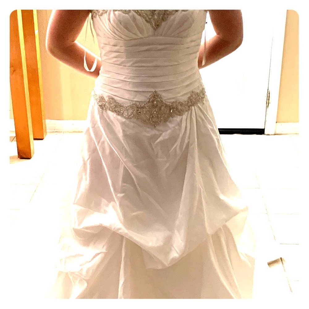 Wedding dress